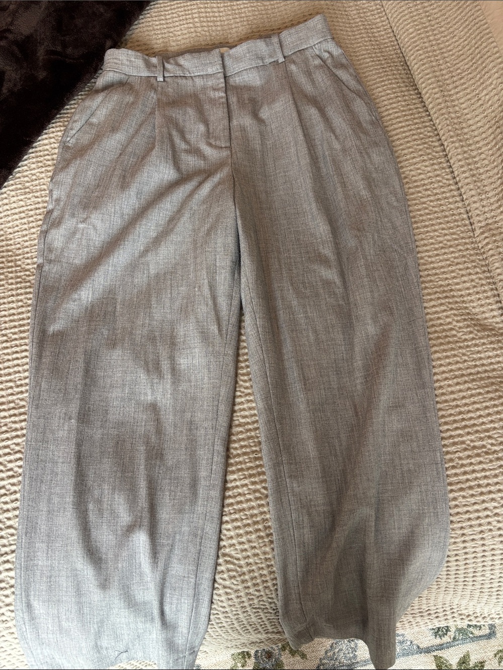 Abercrombie Wide Leg Pleated Trouser Pant